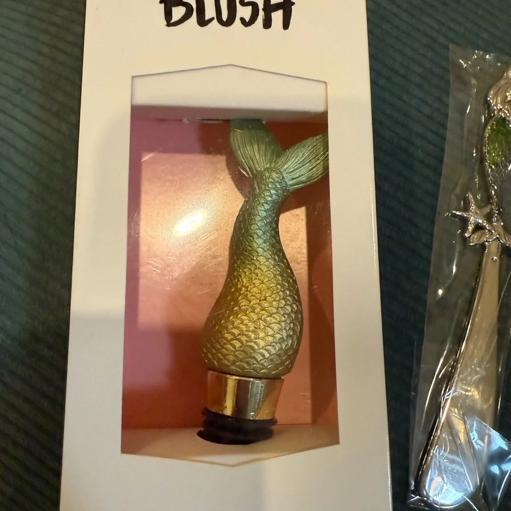 Set of Blush Siren wine Bottle Stopper and mermaid GANZ cheese spreader  new box